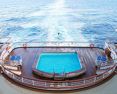 Ensuring the right chlorine level in pools and spas for safe recreational environments.